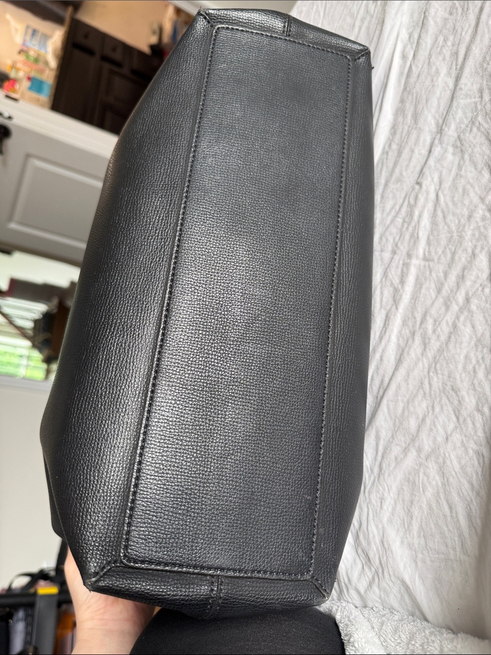 Black Leather Tote Bag - Classic Everyday Carry - Picture 6 of 6